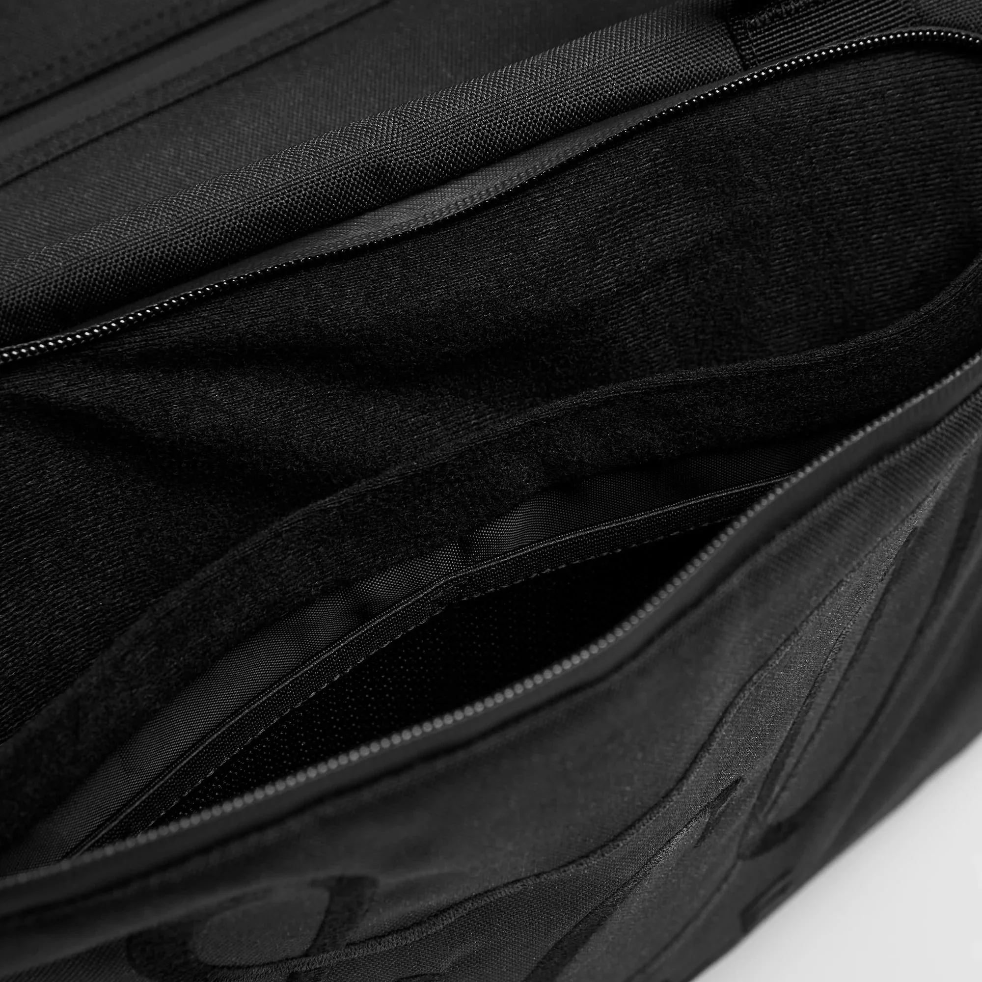 Vice Duffle Bag - Image 4